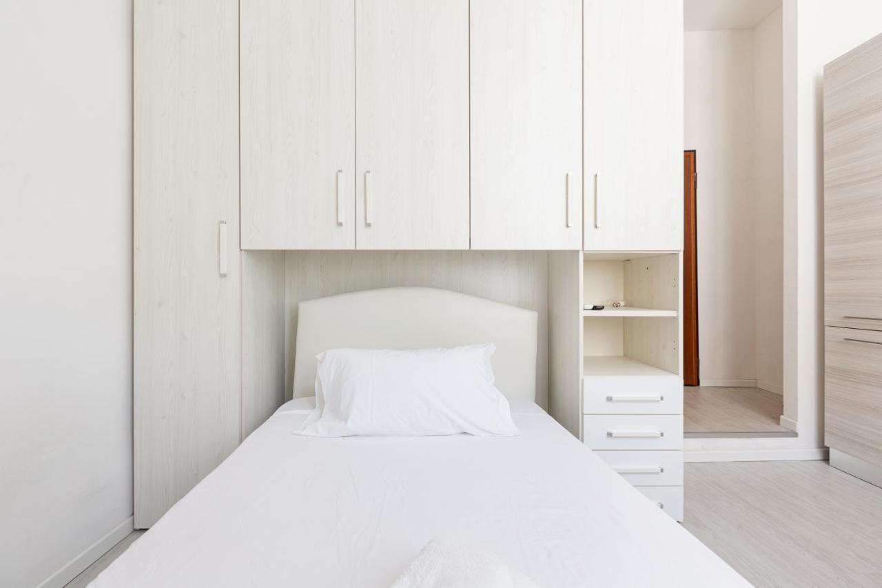 Milano Niguarda Tiny Studio Екстериор снимка